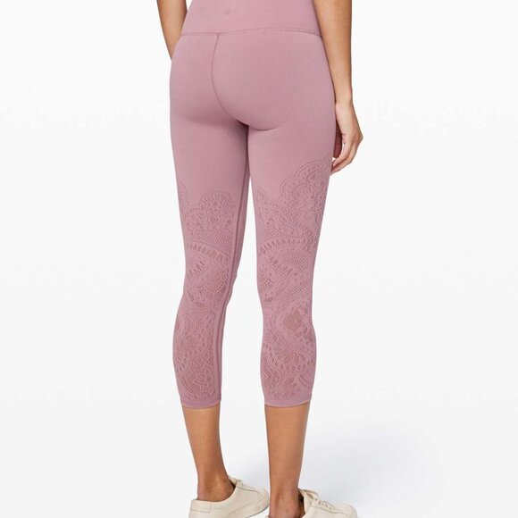 Lululemon Reveal Crop Legging Zen Expression Mesh Details Vintage Mauve Size 12 - Picture 4 of 9